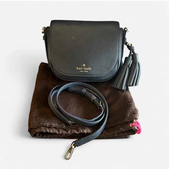 kate spade Handbags - Kate Spade Dark Blue Pebble Leather Crossbody With Tassel‎